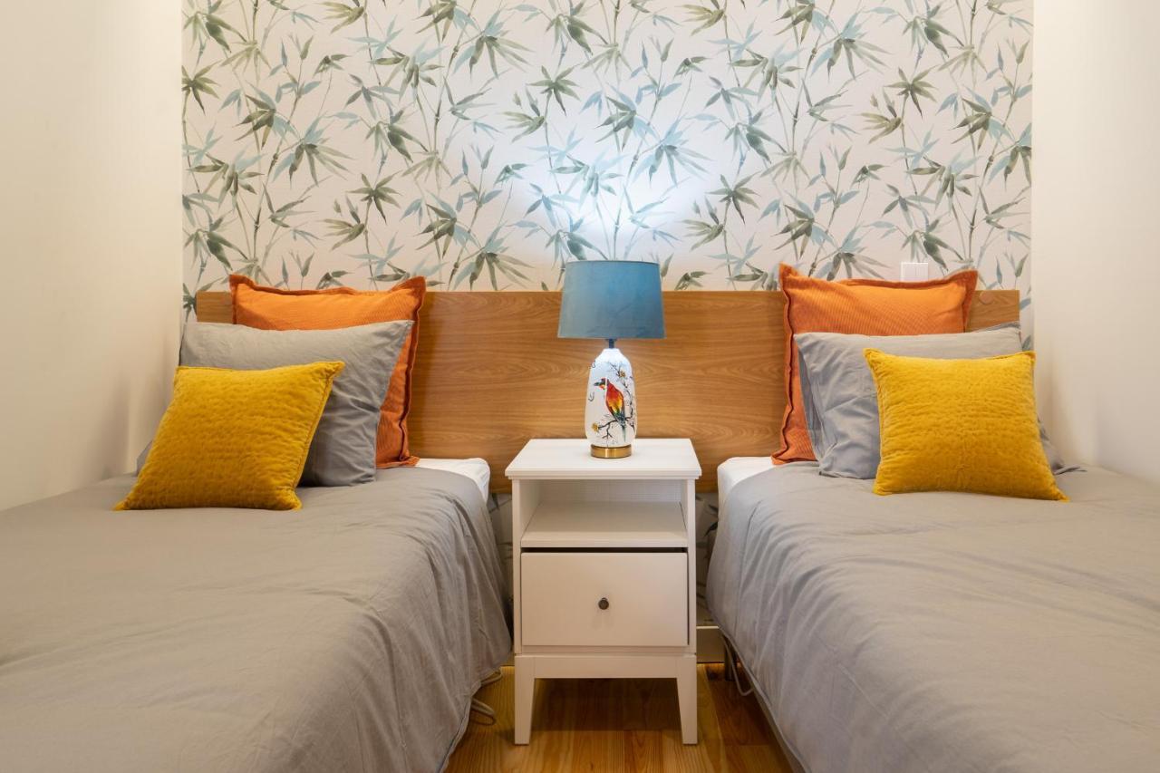 Host Wise - Enchanting Design Flat - Premium Location 포르투 외부 사진
