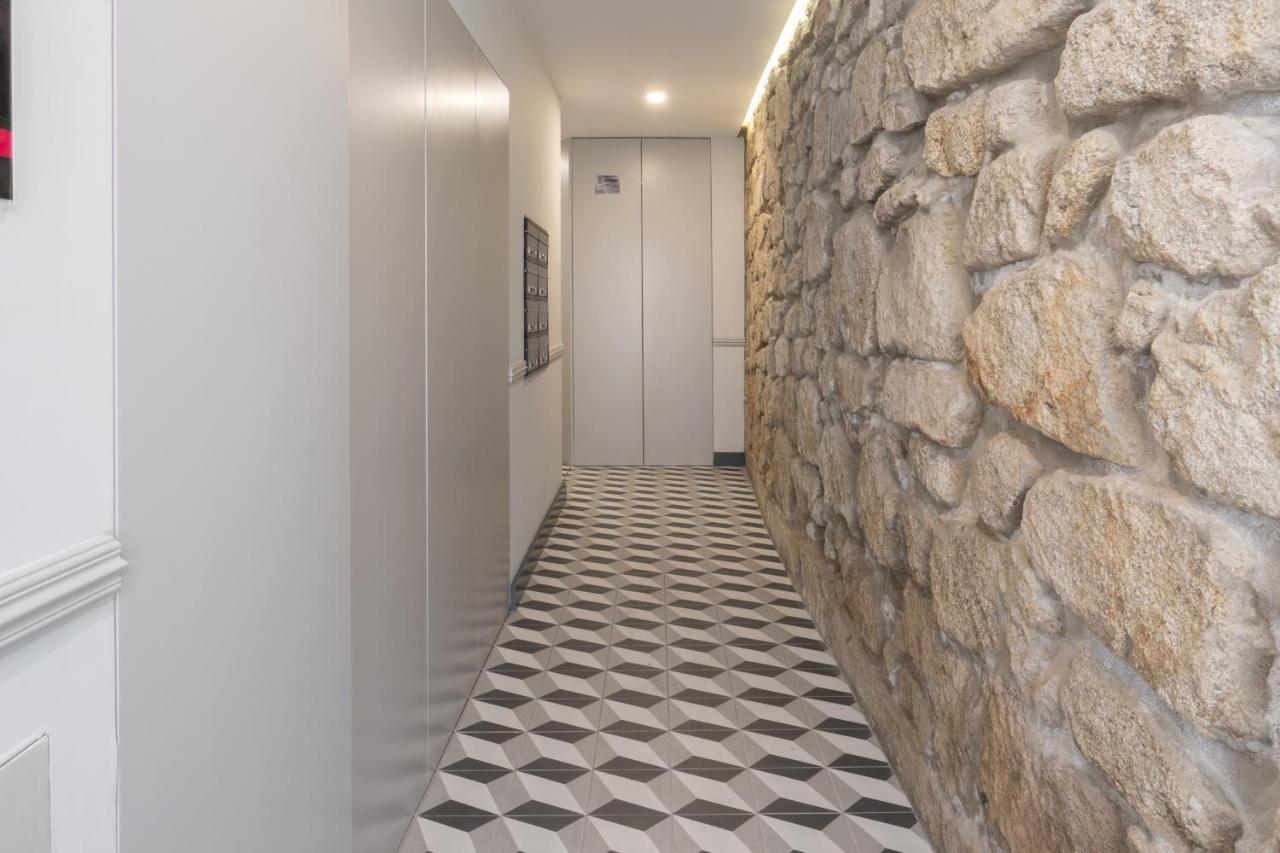 Host Wise - Enchanting Design Flat - Premium Location 포르투 외부 사진