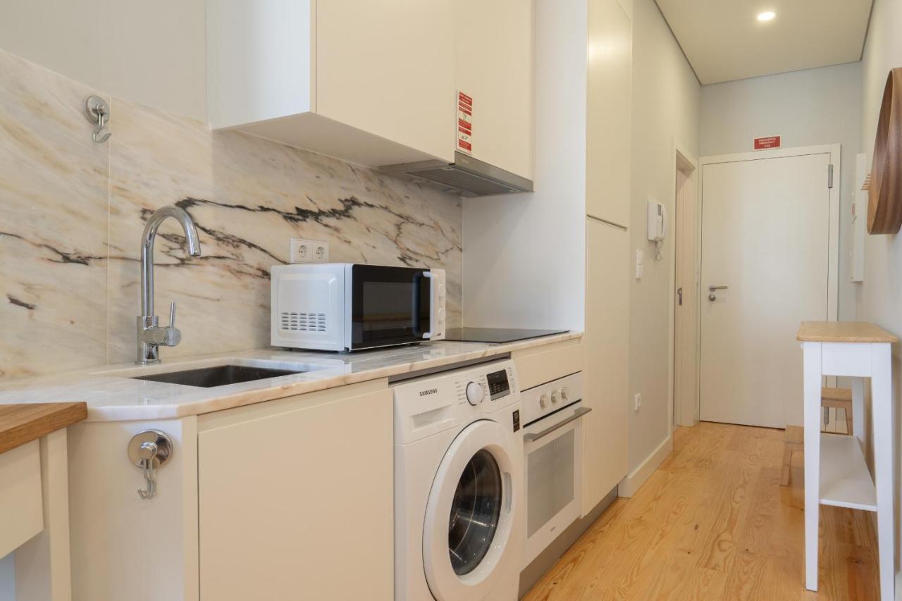 Host Wise - Enchanting Design Flat - Premium Location 포르투 외부 사진