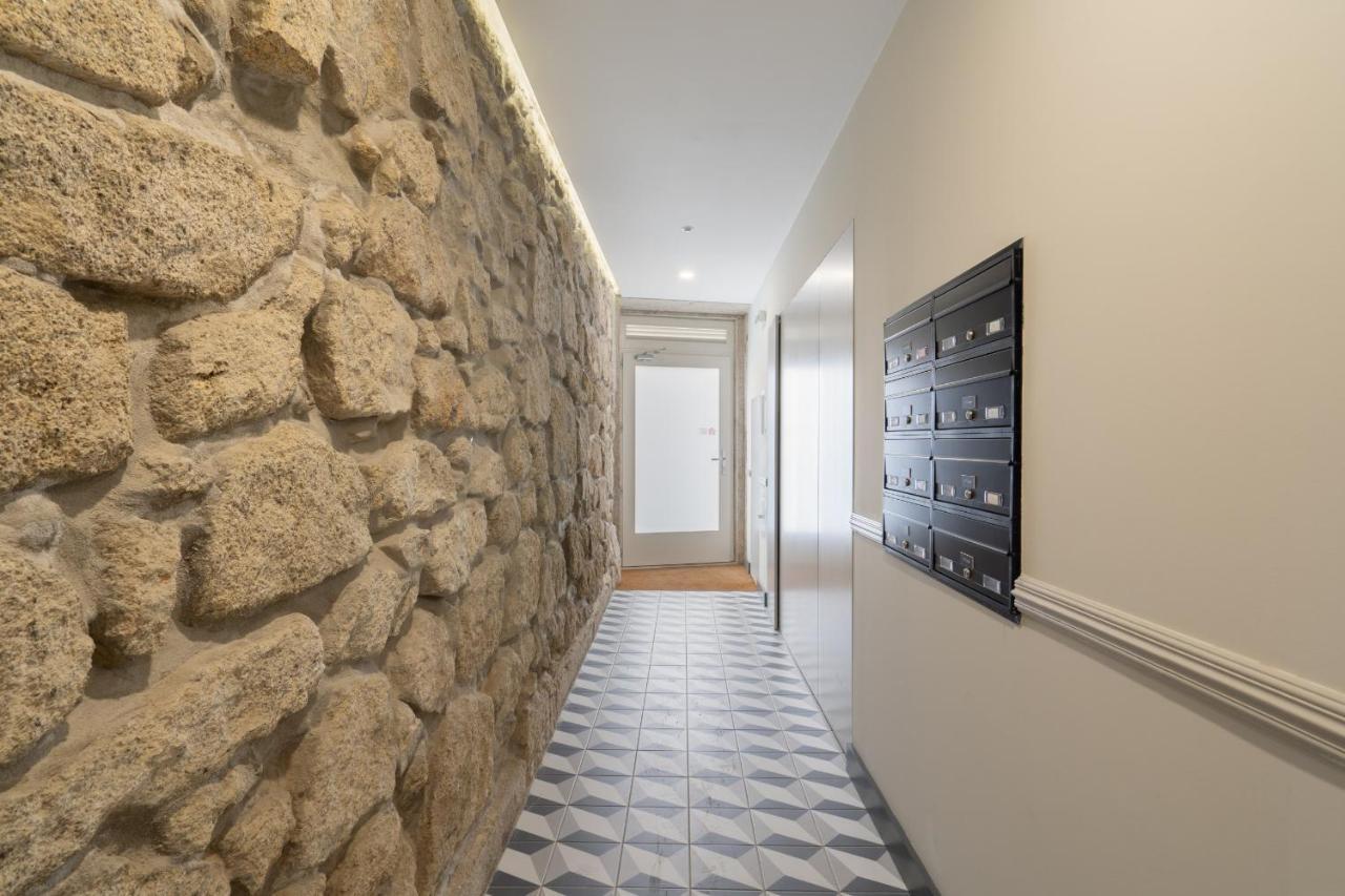 Host Wise - Enchanting Design Flat - Premium Location 포르투 외부 사진